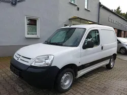 Weiß Gebraucht 2006 Citroën Berlingo Van / Kleinbus | 1.850 € (Fairer Preis)