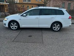 Weiß Gebraucht 2014 VW Golf VII Kombi | 9.000 € (Superpreis)