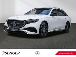 Weiß Gebraucht 2024 Mercedes E220 AMG Limousine | 63.970 €