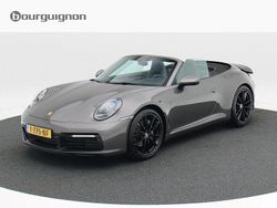 Grau Gebraucht 2023 Porsche 911 Carrera Cabriolet Cabrio | 133.501 € (Teuer)