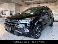 Schwarz Gebraucht 2017 Ford Kuga ST-Line SUV | 17.900 € (Fairer Preis)