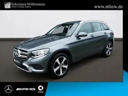 Selenitgrau Gebraucht 2018 Mercedes GLC250 AMG SUV | 25.770 € (Superpreis)