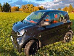 Schwarz Gebraucht 2016 Smart ForTwo Coupé Cabrio | 8.900 € (Fairer Preis)