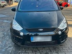 Schwarz Gebraucht 2009 Ford S-MAX S Van / Kleinbus | 3.000 € (Fairer Preis)