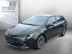 Schwarz Gebraucht 2022 Toyota Corolla Team Kombi | 23.490 € (Guter Preis)
