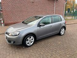 Grau Gebraucht 2012 VW Golf VI Limousine | 7.800 € (Etwas zu teuer)