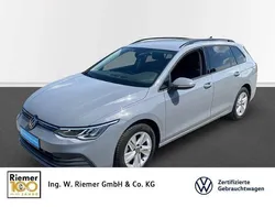 Mondsteingrau Gebraucht 2024 VW Golf VIII Life Kombi | 24.449 € (Fairer Preis)