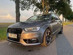 Gebraucht 2015 Audi A3 Sportback Ambition Limousine | 9.000 € (Fairer Preis)
