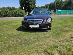 Braun Gebraucht 2010 Mercedes E220 Limousine | 7.850 € (Superpreis)