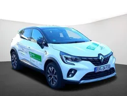 Perlmuttweiß/bl.pea Gebraucht 2022 Renault Captur Techno SUV | 19.890 € (Fairer Preis)