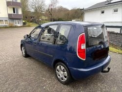 Blau Gebraucht 2009 Skoda Roomster Van / Kleinbus | 2.000 € (Guter Preis)
