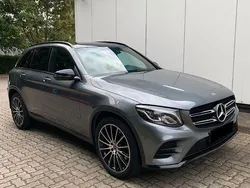 Grau Gebraucht 2017 Mercedes GLC250 AMG line SUV | 29.950 € (Fairer Preis)