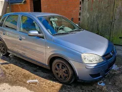 Gebraucht 2005 Opel Corsa Kleinwagen | 200 € (Superpreis)