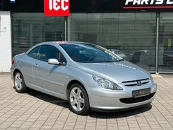 Silber Gebraucht 2004 Peugeot 307 CC Cabrio | 2.800 € (Fairer Preis)