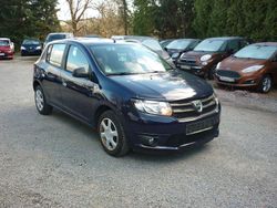 Blau Gebraucht 2016 Dacia Sandero Ambiance Kleinwagen | 5.900 € (Fairer Preis)