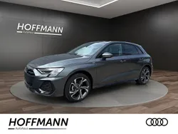 Grau Neu 2025 Audi A3 Sportback S-Line Limousine | 42.480 € (Etwas zu teuer)