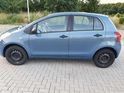 Blau Gebraucht 2007 Toyota Yaris Limousine | 2.600 € (Fairer Preis)