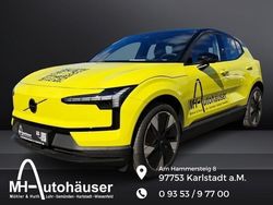 Moss yellow Neu 2025 Volvo EX30 Plus SUV | 46.990 €