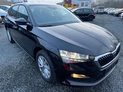 Schwarz Gebraucht 2023 Skoda Scala Ambition Kleinwagen | 21.487 € (Superpreis)
