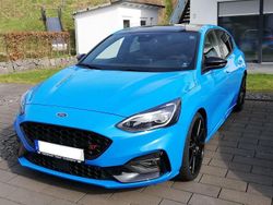 Blau Gebraucht 2022 Ford Focus Performance Edition Limousine | 28.000 € (Fairer Preis)