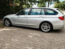 Silber Gebraucht 2012 BMW 318 Kombi | 7.500 €