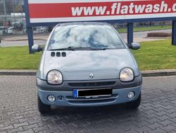 Blau Gebraucht 2002 Renault Twingo Kleinwagen | 2.250 € (Fairer Preis)