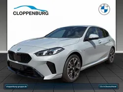 Grau Neu 2025 BMW 118 M Sport Kleinwagen | 41.190 € (Teuer)