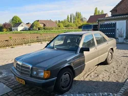 Mercedes 190