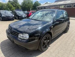 Schwarz Gebraucht 2002 VW Golf IV Limousine | 1.200 € (Fairer Preis)