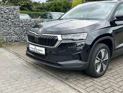 Schwarzmagic perleffekt Gebraucht 2022 Skoda Karoq Ambition SUV | 22.999 € (Fairer Preis)