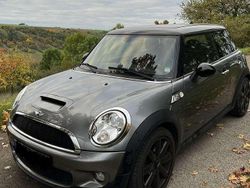 Gebraucht 2009 Mini Cooper S Kleinwagen | 11.800 € (Etwas zu teuer)