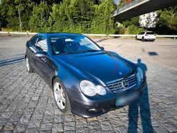 Grau Gebraucht 2007 Mercedes C200 Coupé | 2.950 €