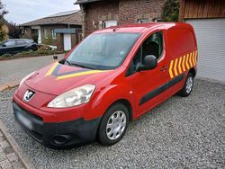 Rot Gebraucht 2011 Peugeot Partner Van | 3.250 € (Fairer Preis)