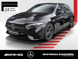 Metalliclack kosmosschwarz Gebraucht 2024 Mercedes A200 AMG Limousine | 32.990 € (Fairer Preis)