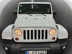 Weiß Gebraucht 2012 Jeep Wrangler Sahara SUV | 29.900 € (Etwas zu teuer)