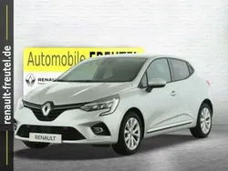 Platingrau Gebraucht 2021 Renault Clio V Experience Kleinwagen | 15.890 € (Fairer Preis)