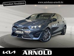 Grün (experience grün) Gebraucht 2024 Kia ProCeed GT-Line Kleinwagen | 30.350 € (Fairer Preis)