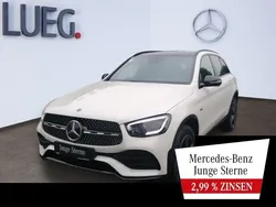 Weiß Gebraucht 2020 Mercedes GLC300 SUV | 51.990 €