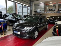 Schwarz Gebraucht 2016 Dacia Sandero Lauréate Kleinwagen | 5.999 € (Fairer Preis)