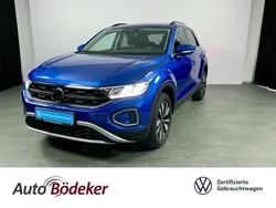 Ravennablau Gebraucht 2024 VW T-Roc Move SUV | 30.490 € (Guter Preis)