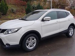 Weiß Gebraucht 2015 Nissan Qashqai Tekna SUV | 11.000 € (Fairer Preis)