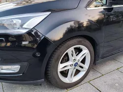 Schwarz Gebraucht 2017 Ford C-MAX Cool & Connect Van / Kleinbus | 10.500 € (Etwas zu teuer)