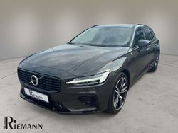 Grau Gebraucht 2022 Volvo V60 R-Design Kombi | 32.995 € (Superpreis)