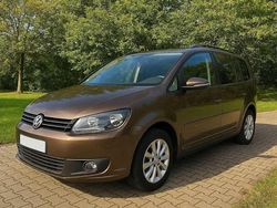 Braun Gebraucht 2013 VW Sharan Van / Kleinbus | 15.900 € (Teuer)
