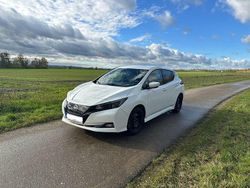 Weiß Gebraucht 2022 Nissan Leaf N-Connecta Kleinwagen | 16.450 € (Teuer)