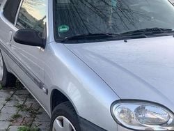 Silber Gebraucht 2002 Citroën Saxo Kleinwagen | 1.800 € (Etwas zu teuer)
