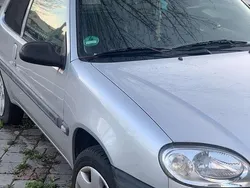 Silber Gebraucht 2002 Citroën Saxo Kleinwagen | 1.800 € (Teuer)