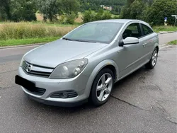 Silber Gebraucht 2005 Opel Astra GTC Coupé | 900 € (Superpreis)