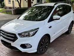 Weiß Gebraucht 2018 Ford Kuga ST-Line SUV | 20.500 € (Fairer Preis)