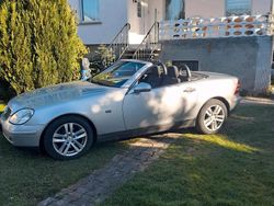 Silber Gebraucht 1999 Mercedes SLK230 Cabrio | 2.500 € (Guter Preis)